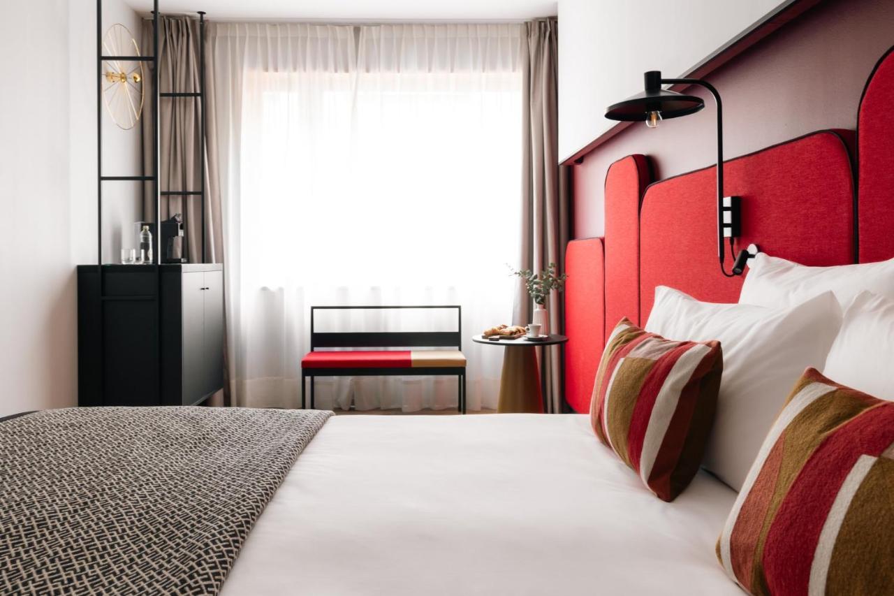 Hotel Indigo Barcelona Granvia Plaza Espana, An Ihg Hotel ภายนอก รูปภาพ