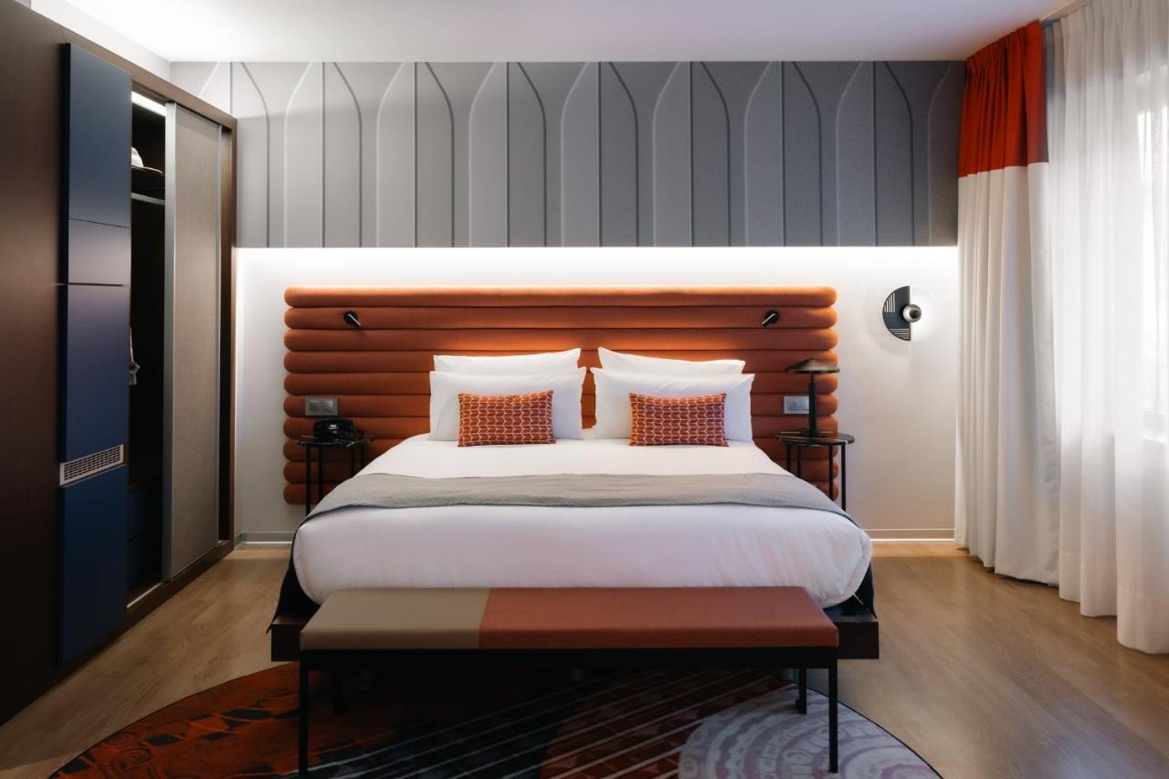Hotel Indigo Barcelona Granvia Plaza Espana, An Ihg Hotel ภายนอก รูปภาพ