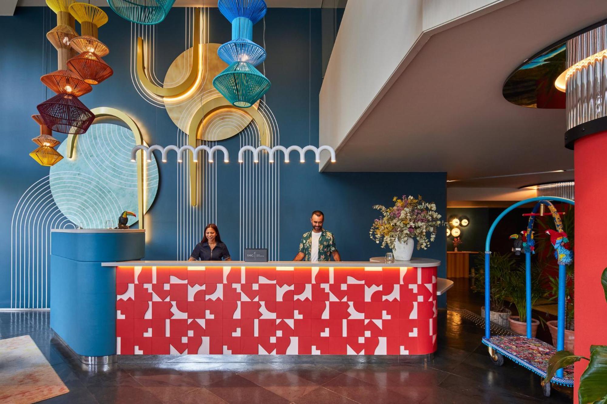 Hotel Indigo Barcelona Granvia Plaza Espana, An Ihg Hotel ภายนอก รูปภาพ