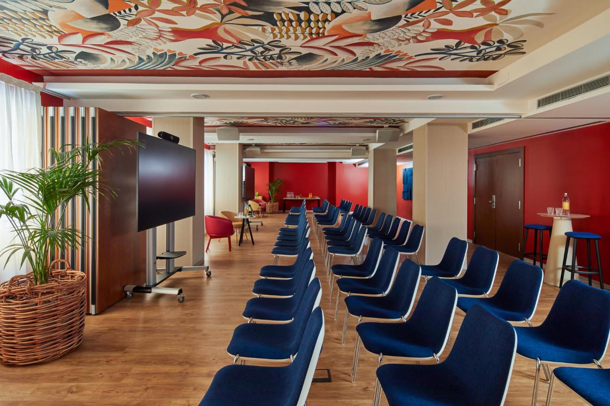 Hotel Indigo Barcelona Granvia Plaza Espana, An Ihg Hotel ภายนอก รูปภาพ